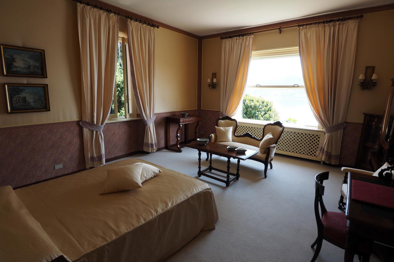 Bed and Breakfast Casa Mondadori Meina Exterior foto