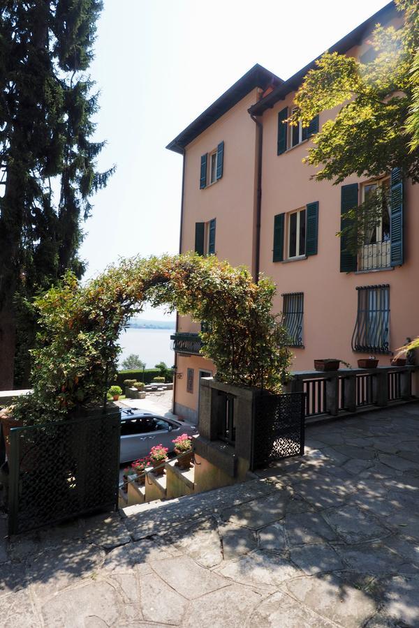 Bed and Breakfast Casa Mondadori Meina Exterior foto