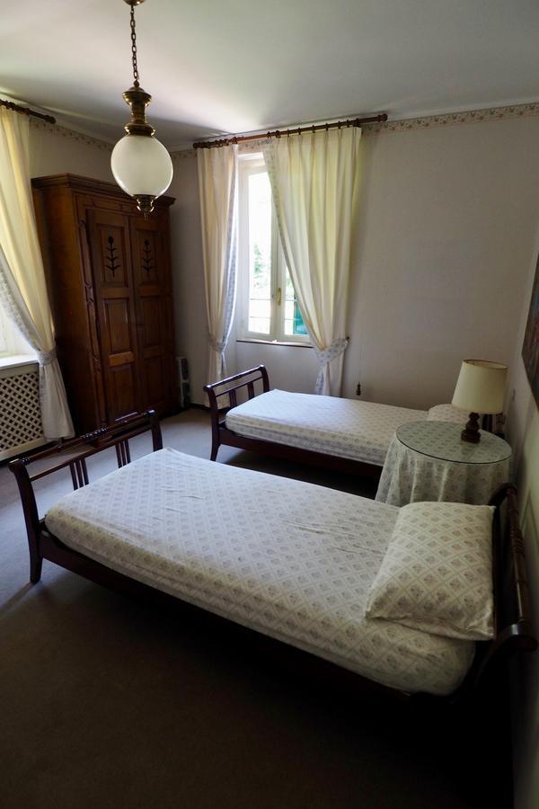 Bed and Breakfast Casa Mondadori Meina Exterior foto